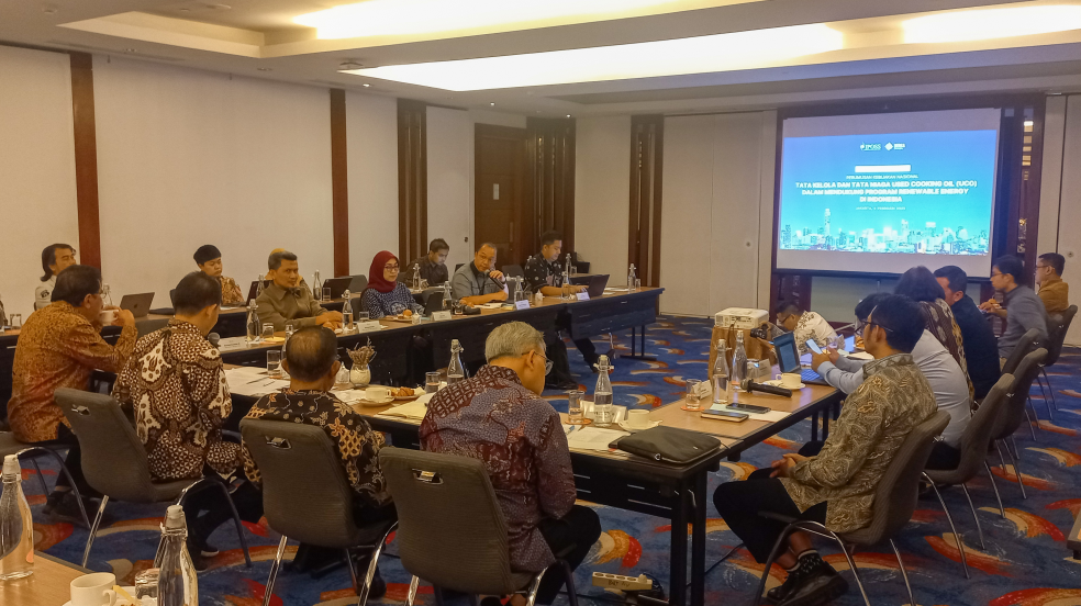 Kajian Tata Kelola dan Tata Niaga Used Cooking Oil Dalam Rangka Mendukung Kebijakan Renewable Energy Di Indonesia